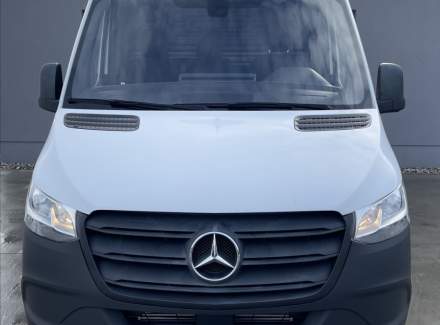Mercedes-Benz - Sprinter