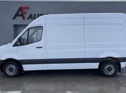 Mercedes-Benz - Sprinter