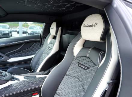 Lamborghini - Aventador