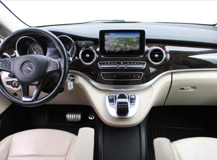 Mercedes-Benz - V-class