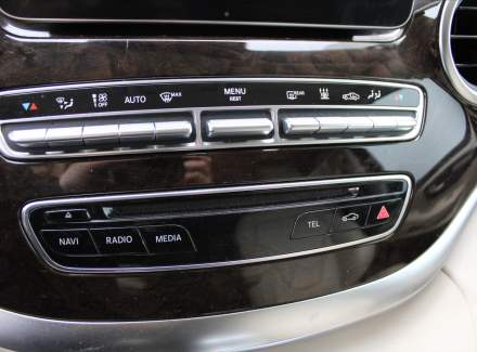 Mercedes-Benz - V-class