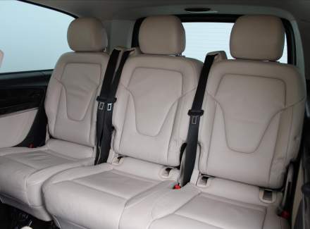 Mercedes-Benz - V-class