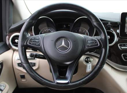 Mercedes-Benz - V-class