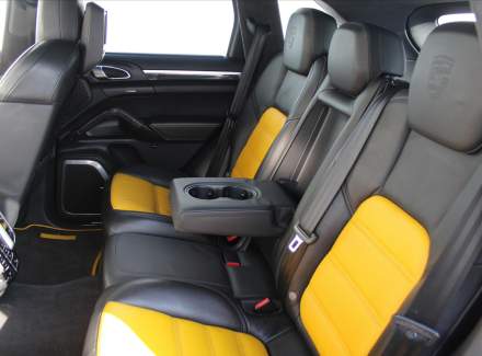 Porsche - Cayenne