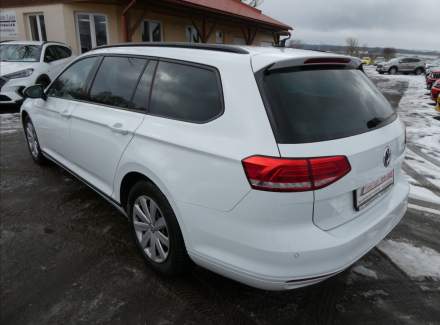 Volkswagen - Passat