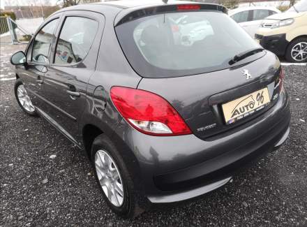 Peugeot - 207