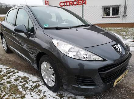 Peugeot - 207