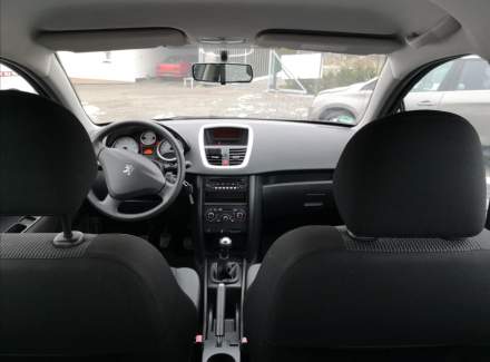 Peugeot - 207