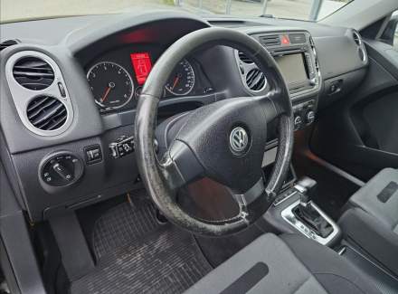 Volkswagen - Tiguan