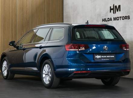 Volkswagen - Passat