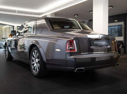 Rolls-Royce - Phantom