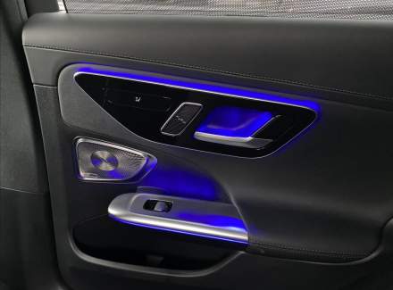 Mercedes-Benz - C-class