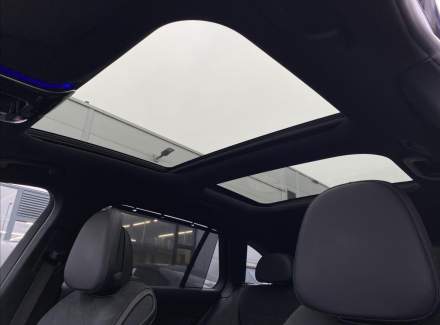 Mercedes-Benz - C-class