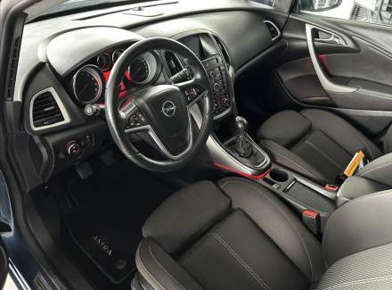 Opel - Astra