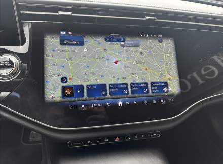 Mercedes-Benz - E-class