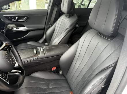 Mercedes-Benz - E-class