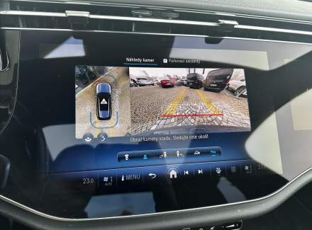 Mercedes-Benz - E-class