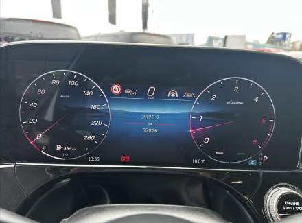 Mercedes-Benz - E-class