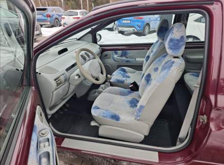 Renault - Twingo