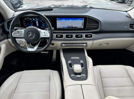 Mercedes-Benz - GLS