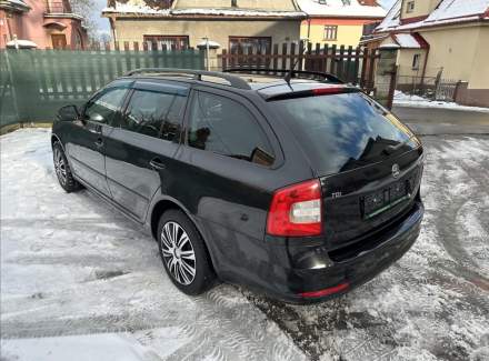 Škoda - Octavia