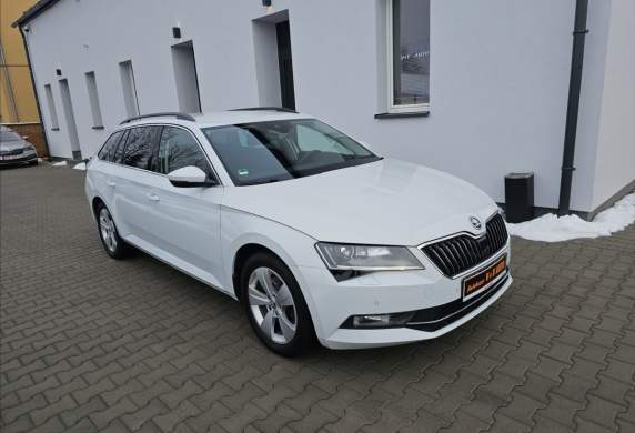 Škoda - Superb