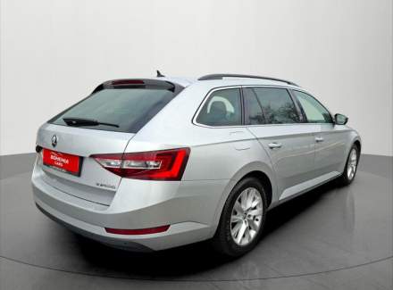 Škoda - Superb