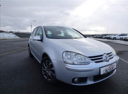 Volkswagen - Golf