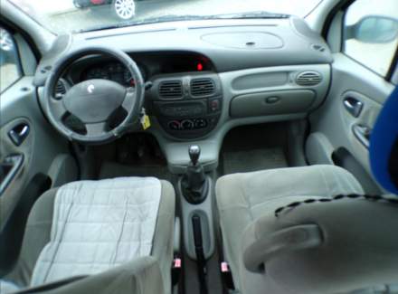 Renault - Scenic