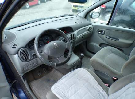 Renault - Scenic