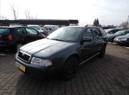 Škoda - Octavia