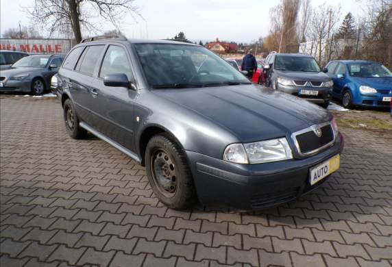 Škoda - Octavia