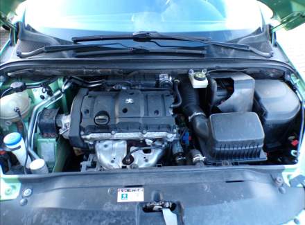 Peugeot - 307