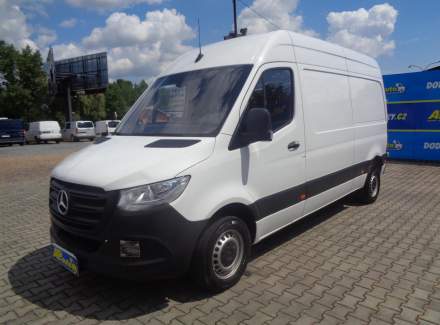 Mercedes-Benz - Sprinter