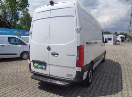 Mercedes-Benz - Sprinter