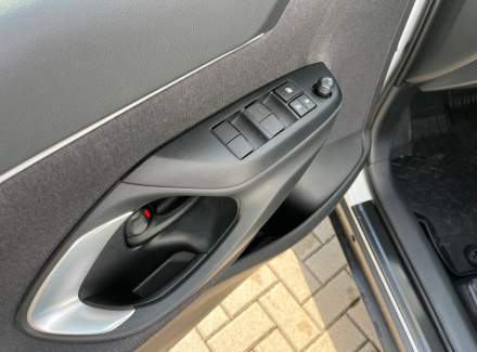 Toyota - Yaris Cross