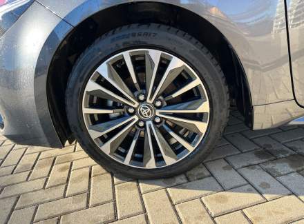 Toyota - Corolla