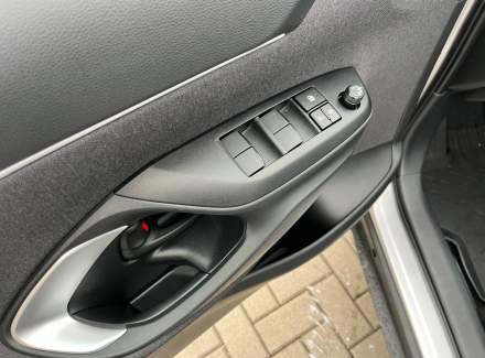 Toyota - Yaris Cross