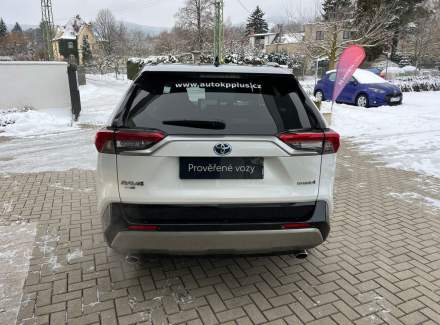 Toyota - RAV 4