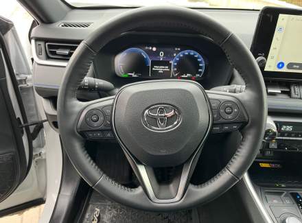 Toyota - RAV 4