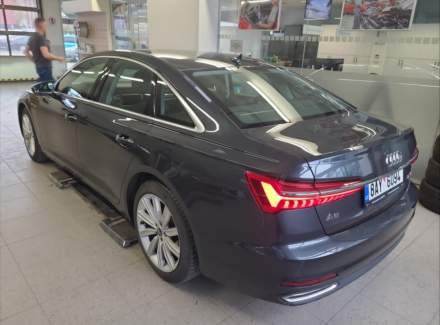 Audi - A6