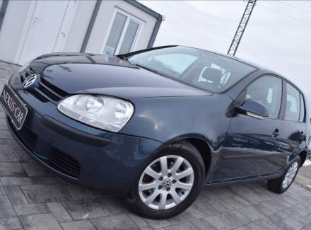 Volkswagen - Golf