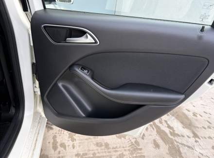 Mercedes-Benz - B-class