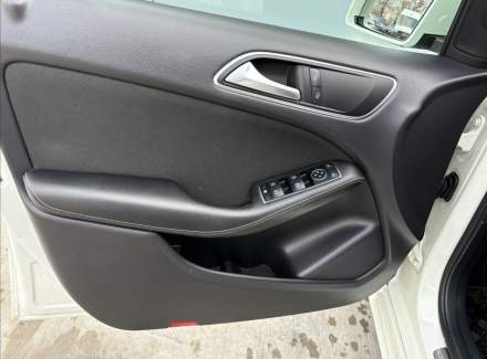 Mercedes-Benz - B-class