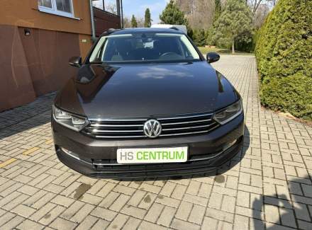 Volkswagen - Passat