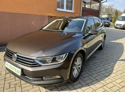 Volkswagen - Passat