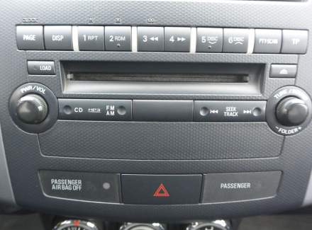 Mitsubishi - Outlander