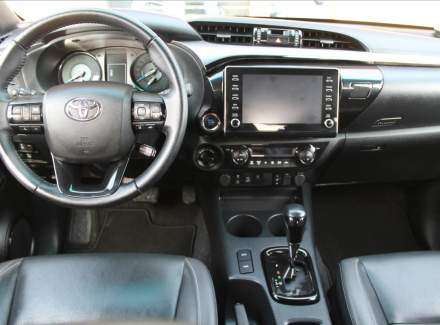 Toyota - Hilux