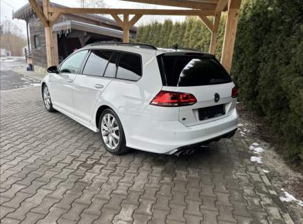 Volkswagen - Golf