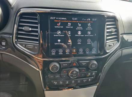 Jeep - Grand Cherokee